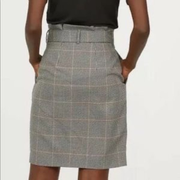 COPY - H&M Plaid Paper Bag Skirt with Tie - Picture 3 of 8
